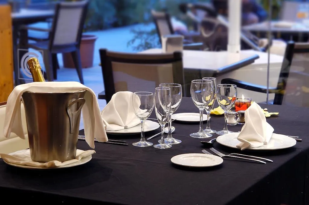 Evenia Rossello Hotel Barcelona 4*,