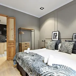 Sagrada266 By Chicstays Apartamento