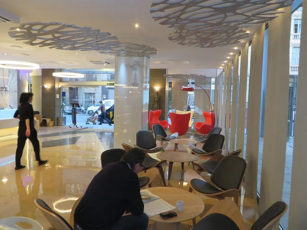 埃文尼亚罗塞里奥酒店 巴塞罗那 4*,  西班牙